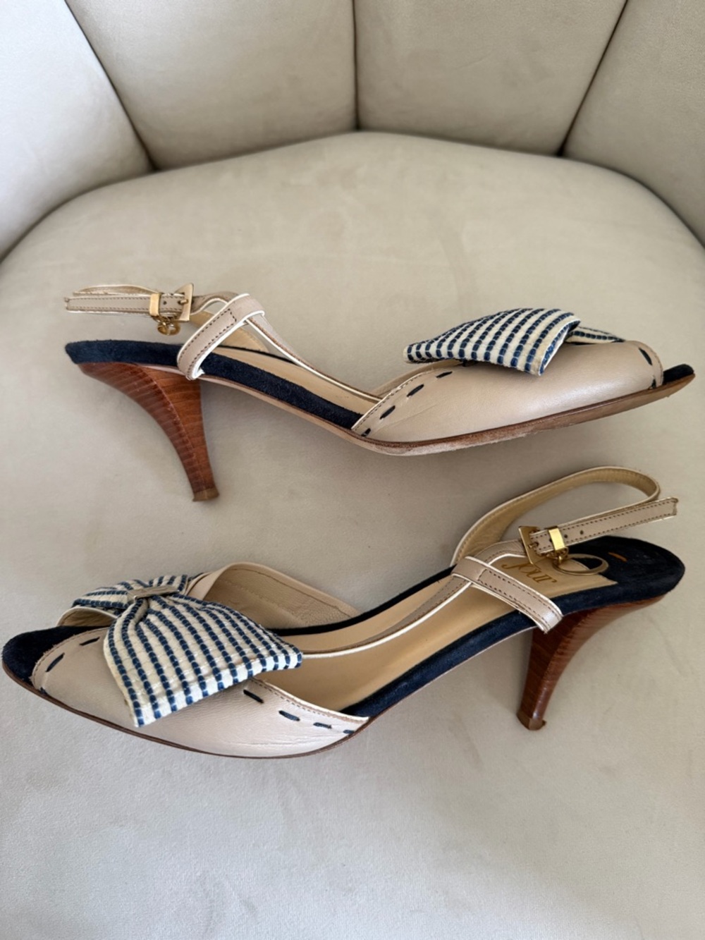 O Jour Vtg Bow-Accent Beige Slingback Heels Navy Stripes Open Toe Shoes Y2K 8 - Picture 8 of 13